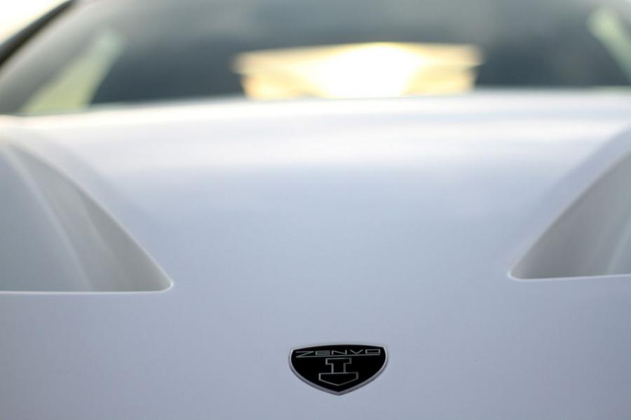 Детали экстерьера Zenvo ST1 2009 года  (фото 32 из 75)